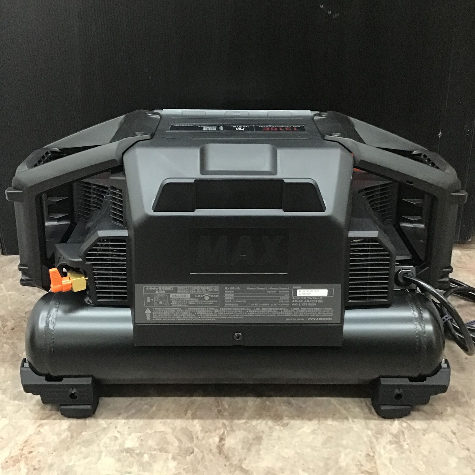 ☆マックス(MAX) エアコンプレッサー AK-HH1310E_ブラック【所沢店 