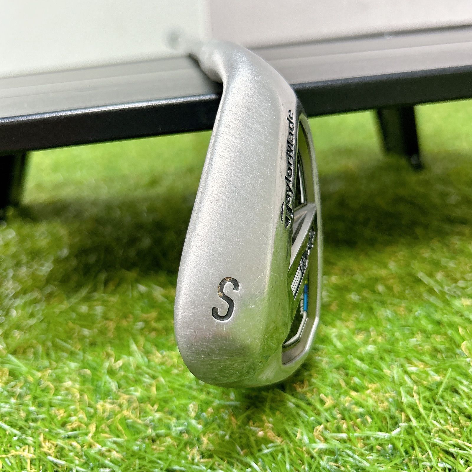 SIM2 MAX テーラーメイド ゴルフ SW R アイアン　サンドウェッジ SIM2 MAX テーラーメイド ゴルフ SW R アイアン サンドウェッジ