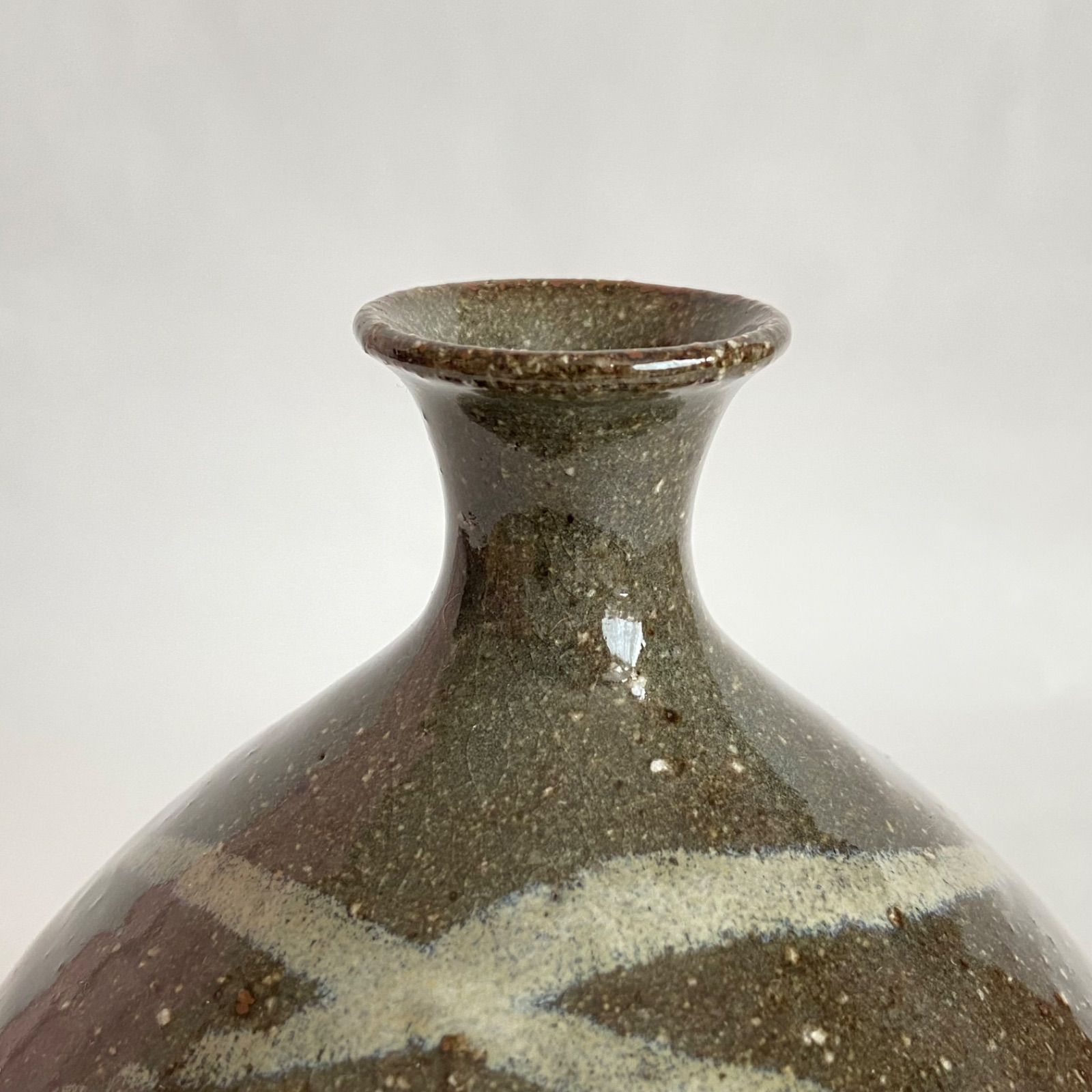 花入 信楽焼 草花文 宇田佐平作 紙箱入 茶道具 陶器 花瓶 花生