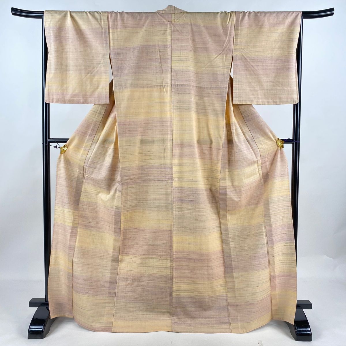 紬 身丈169.5cm 裄丈66.5cm M 単衣 縞 サーモンピンク 正絹 名品
