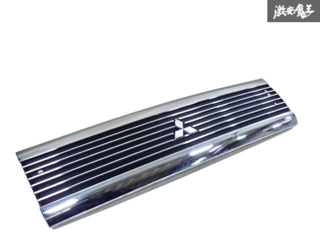 【状態良品】三菱 純正 U61V ミニキャブ フロントグリル ラジエーターグリル メッキ 557904 即納 棚2F-Q-1