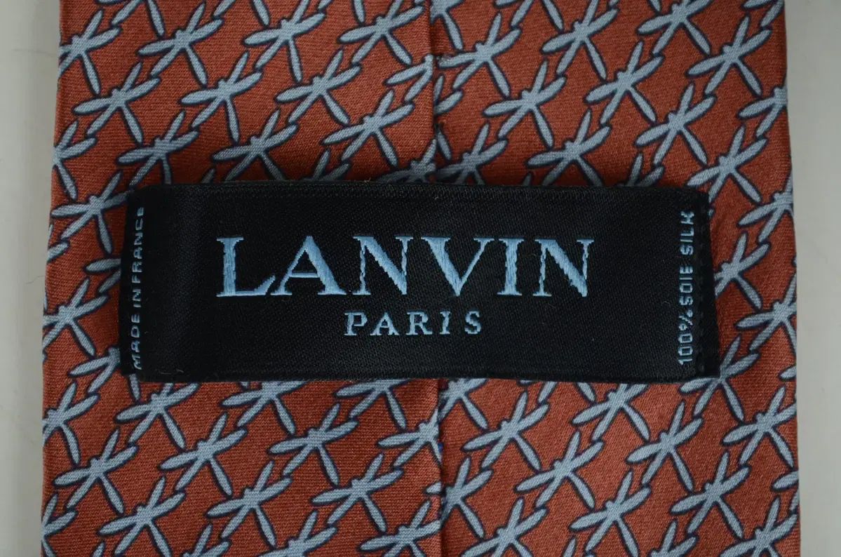 極美品 パーソナリティー イタリア製 シルク100% ドット柄 ネクタイ ☆極美品 パーソナリティー イタリア製 シルク100% ネクタイ