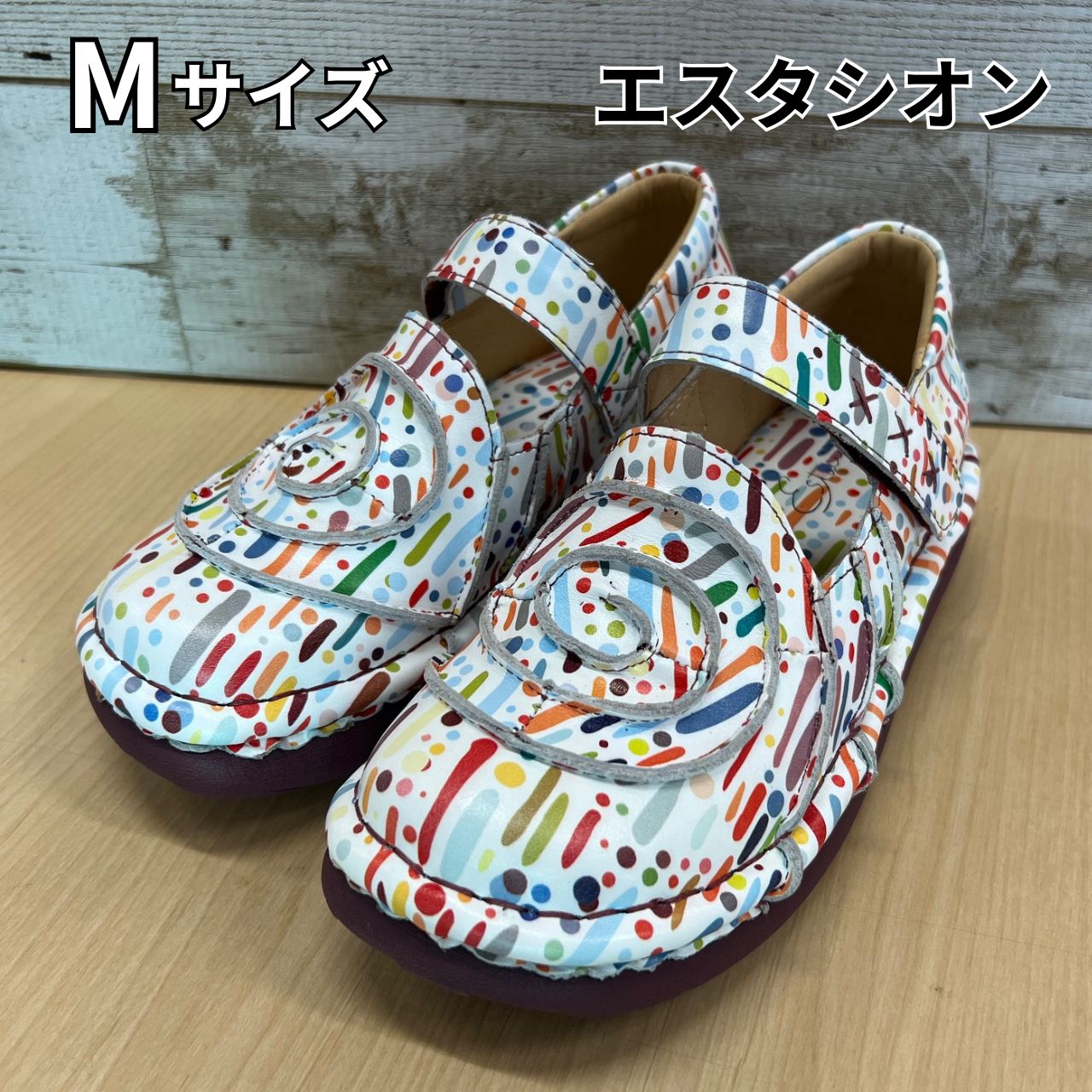 エスタシオン プリントうずまき 本革パンプス Mサイズ - メルカリ