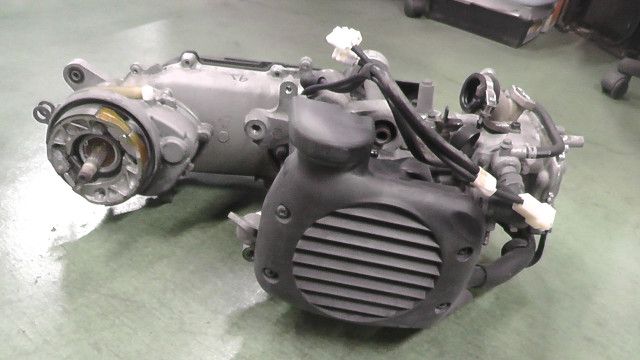 ジョグZR FI SA39J-825xxx の エンジン 1760056075 BRIGHTFACE_UK