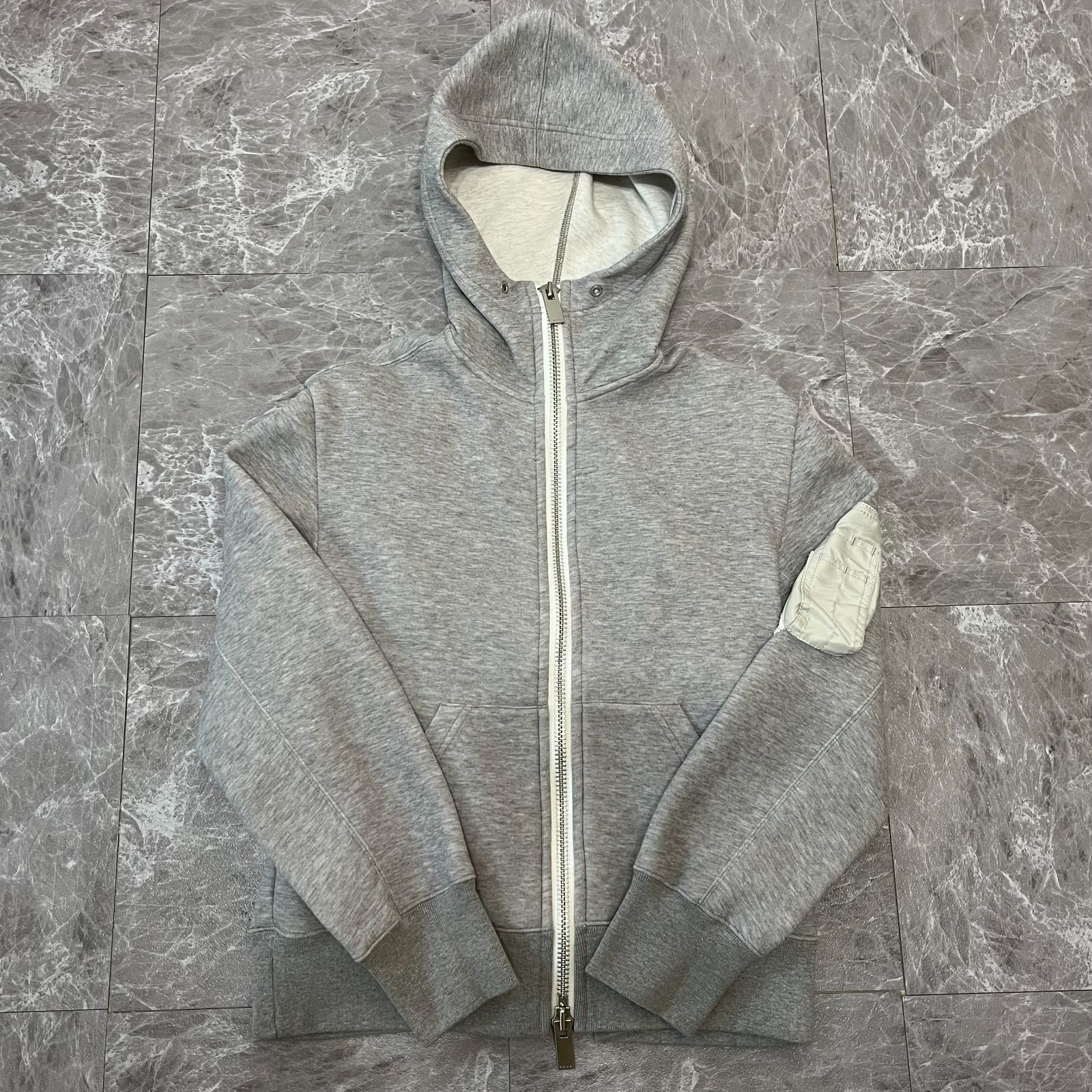 sacai サカイ⚫︎23SS 23-06558 ビスチェドッキングダブルジップ