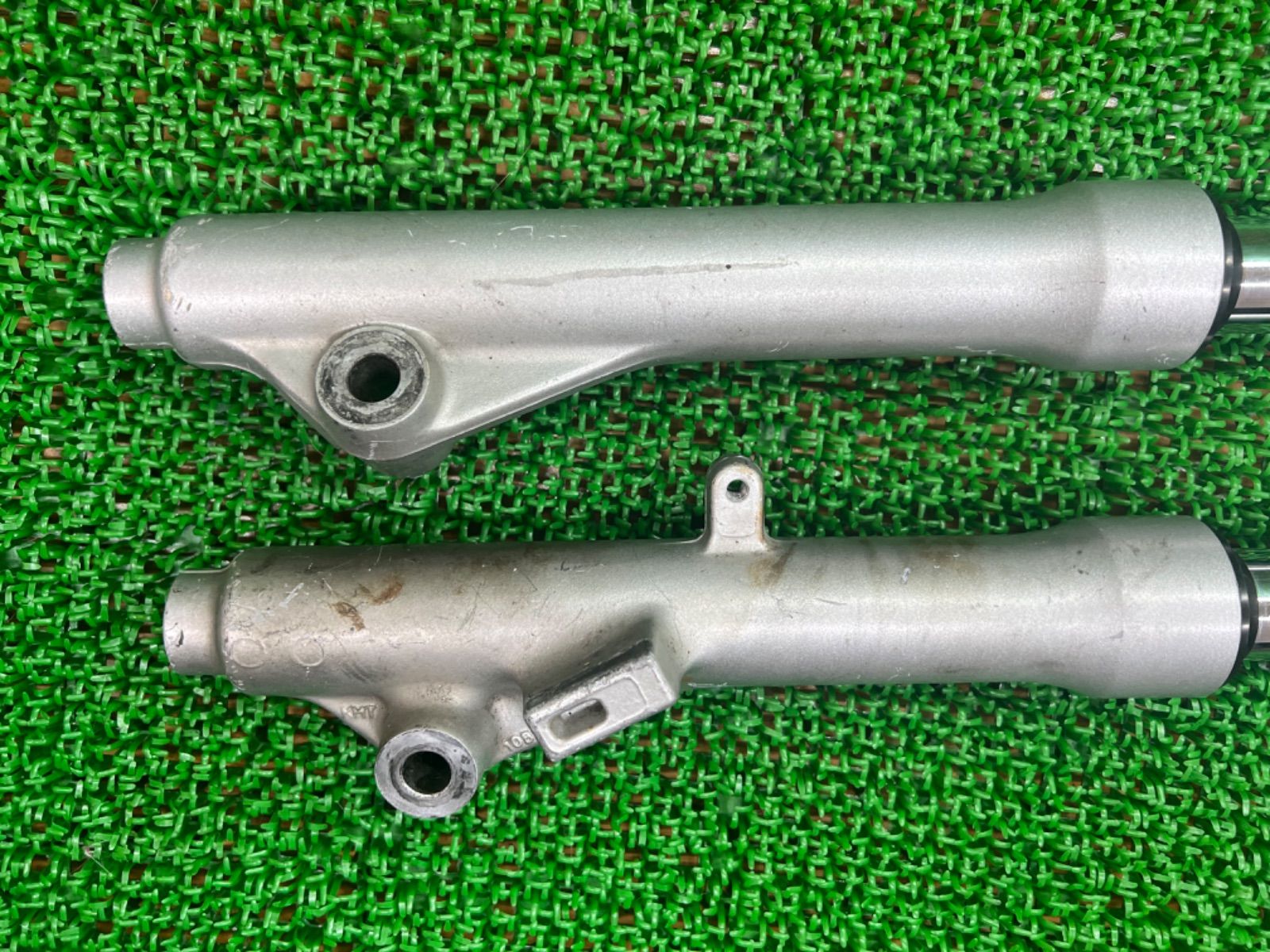 ヤマハ ギア (UA06J) 純正部品:フロントフォーク - メルカリ