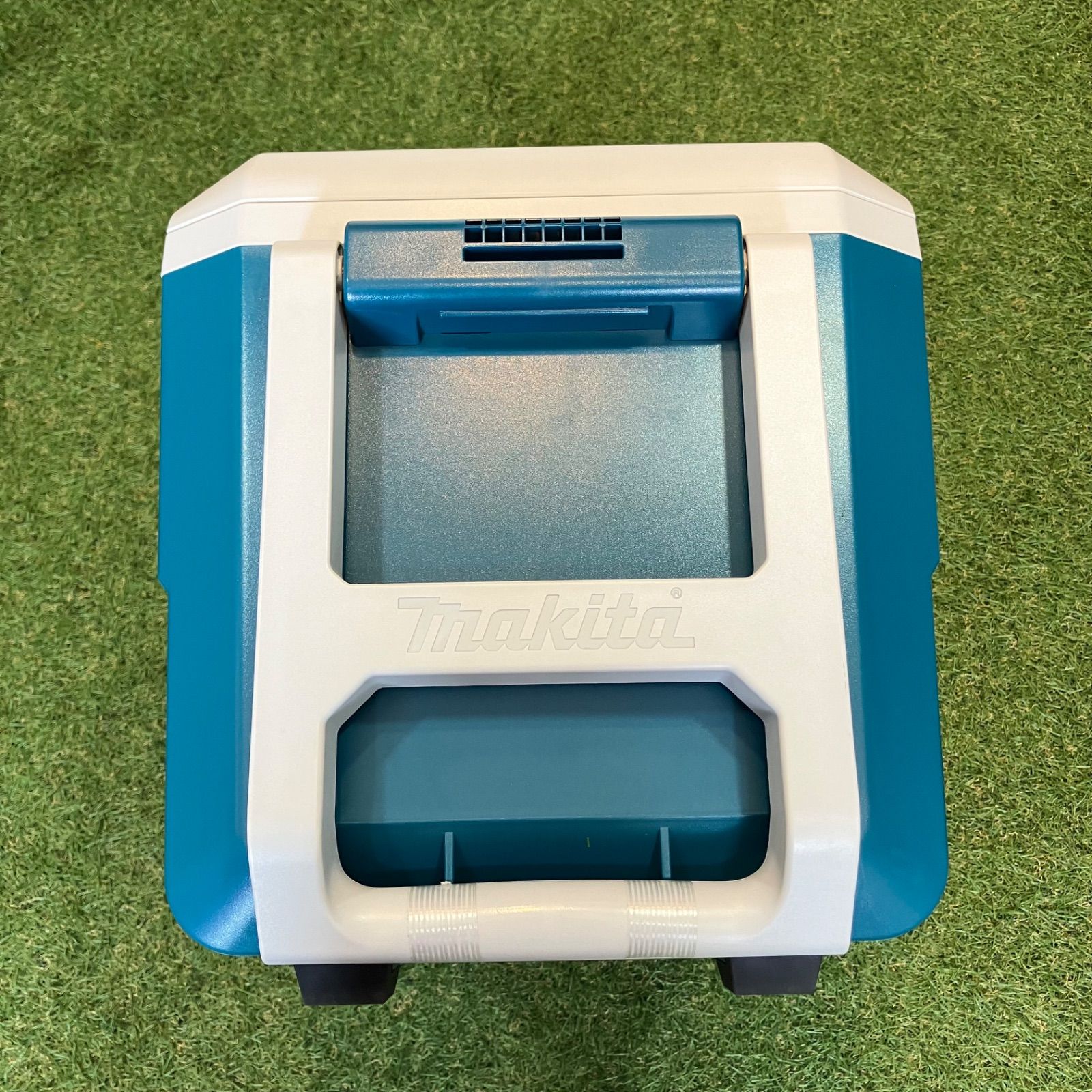 送料無料】マキタ(makita) コードレス冷温庫 CW001G 充電式保冷
