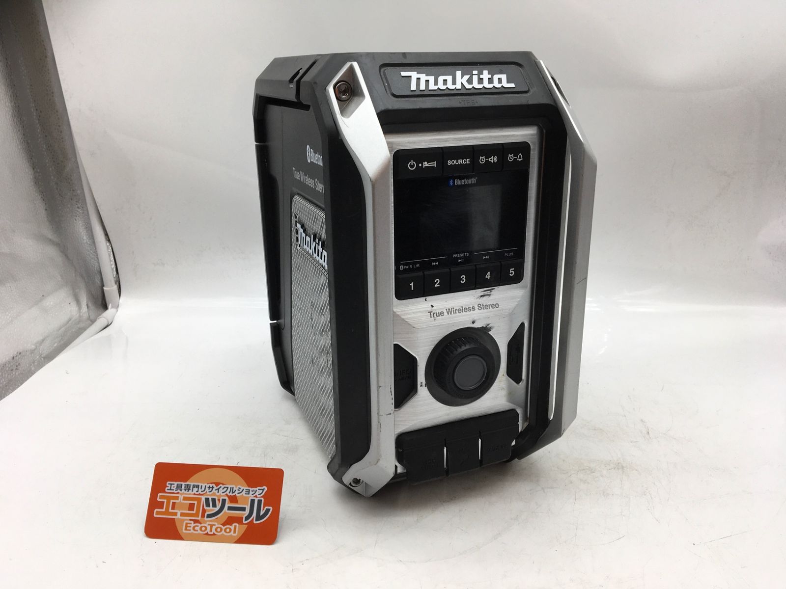 【領収書発行可】Makita/マキタ 充電式ラジオ黒 MR113B [IT7V3K80E1IL][エコツール知立店]