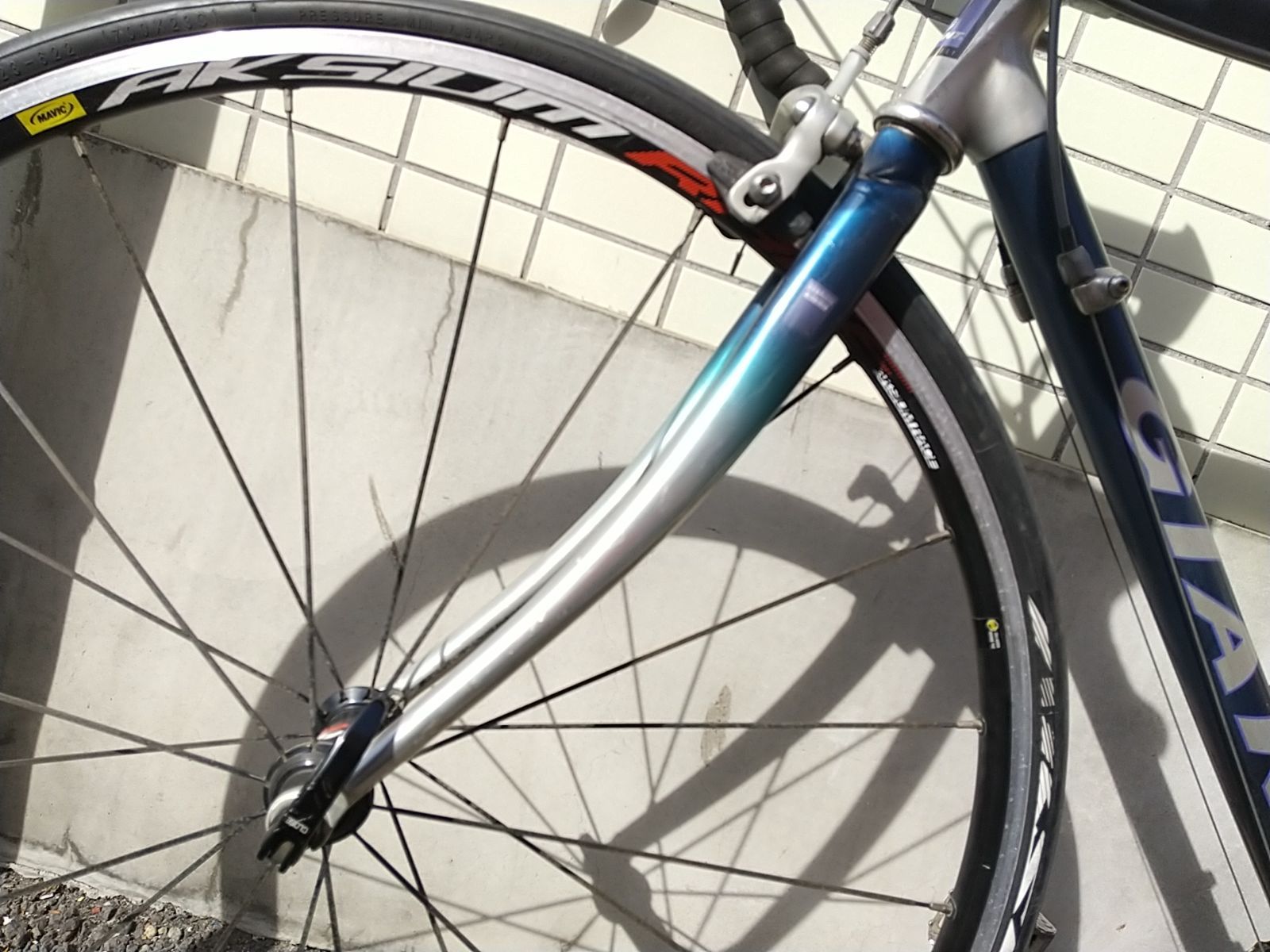 ジャイアント CADEX CFR1 カーボンロード(アルミラグ) 2x8s