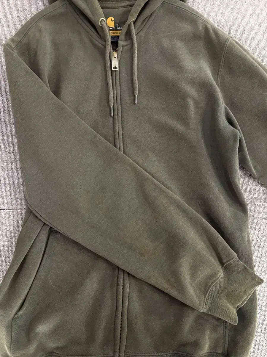 Carhartt フード付きジャンパー カーキ　古着　M Carhartt フード付きジャンパー カーキ 古着 M 楽天市場】カーキ