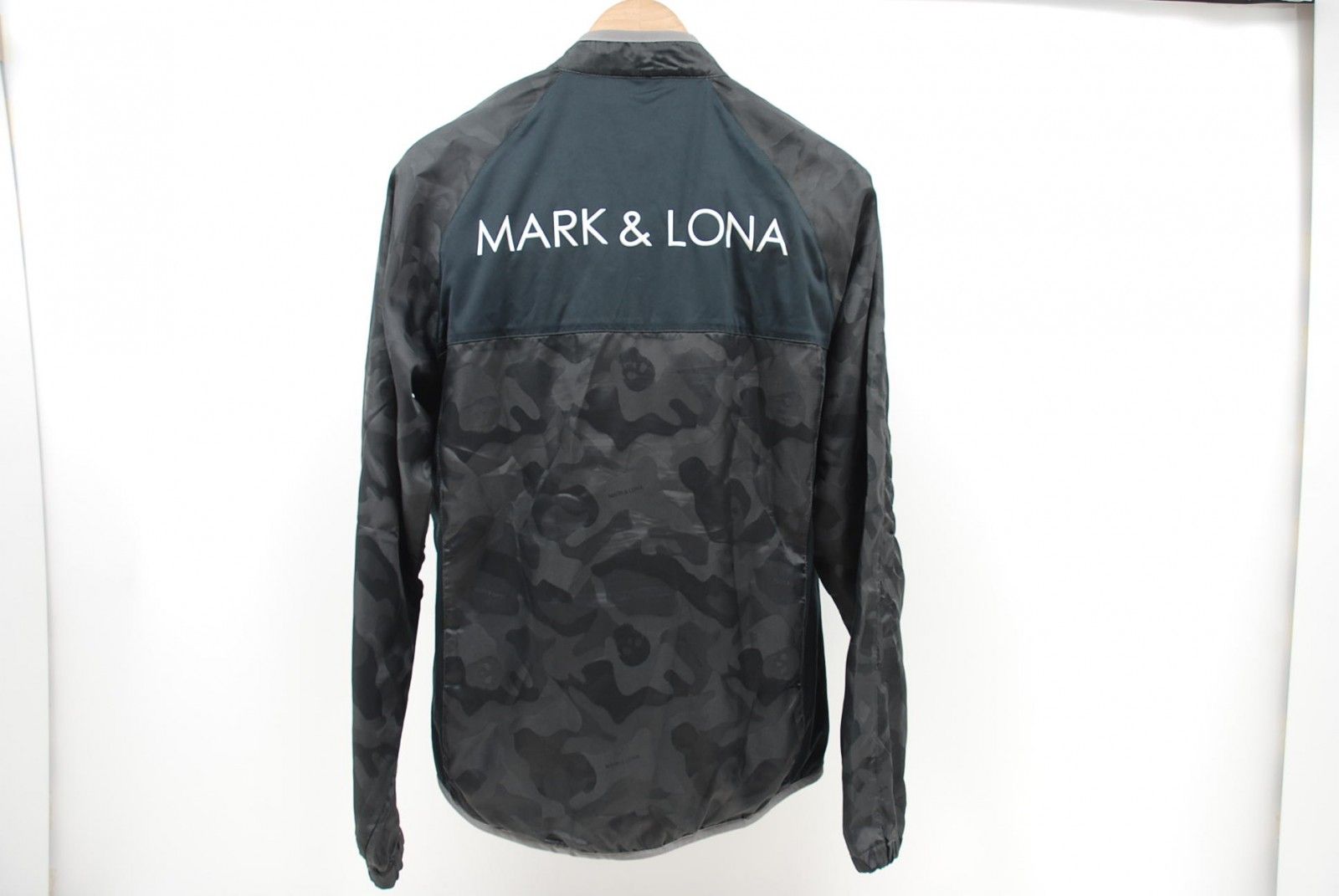 中古 メンズ マークアンドロナ MARK&LONA ウィンドブレーカー M グレー