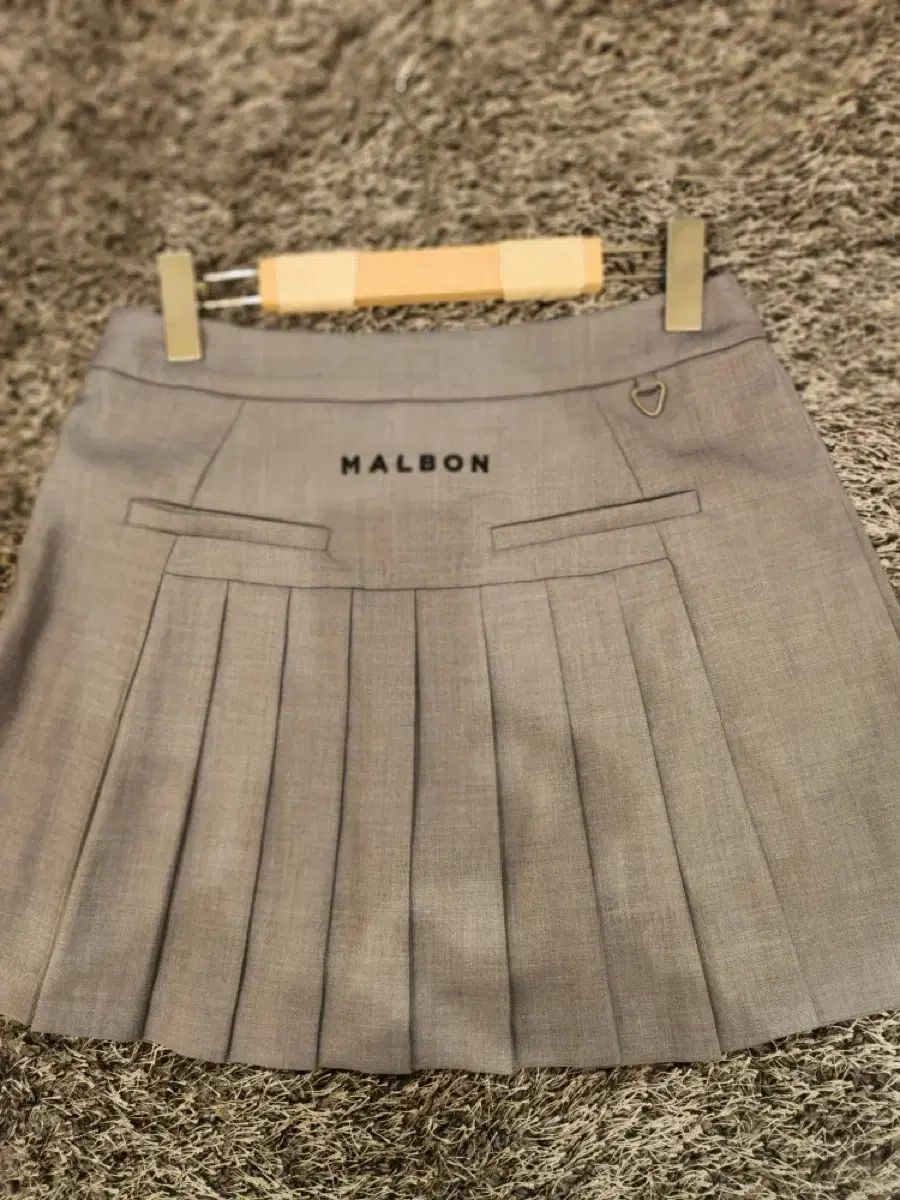 マルボンゴルフ グレー スカート L