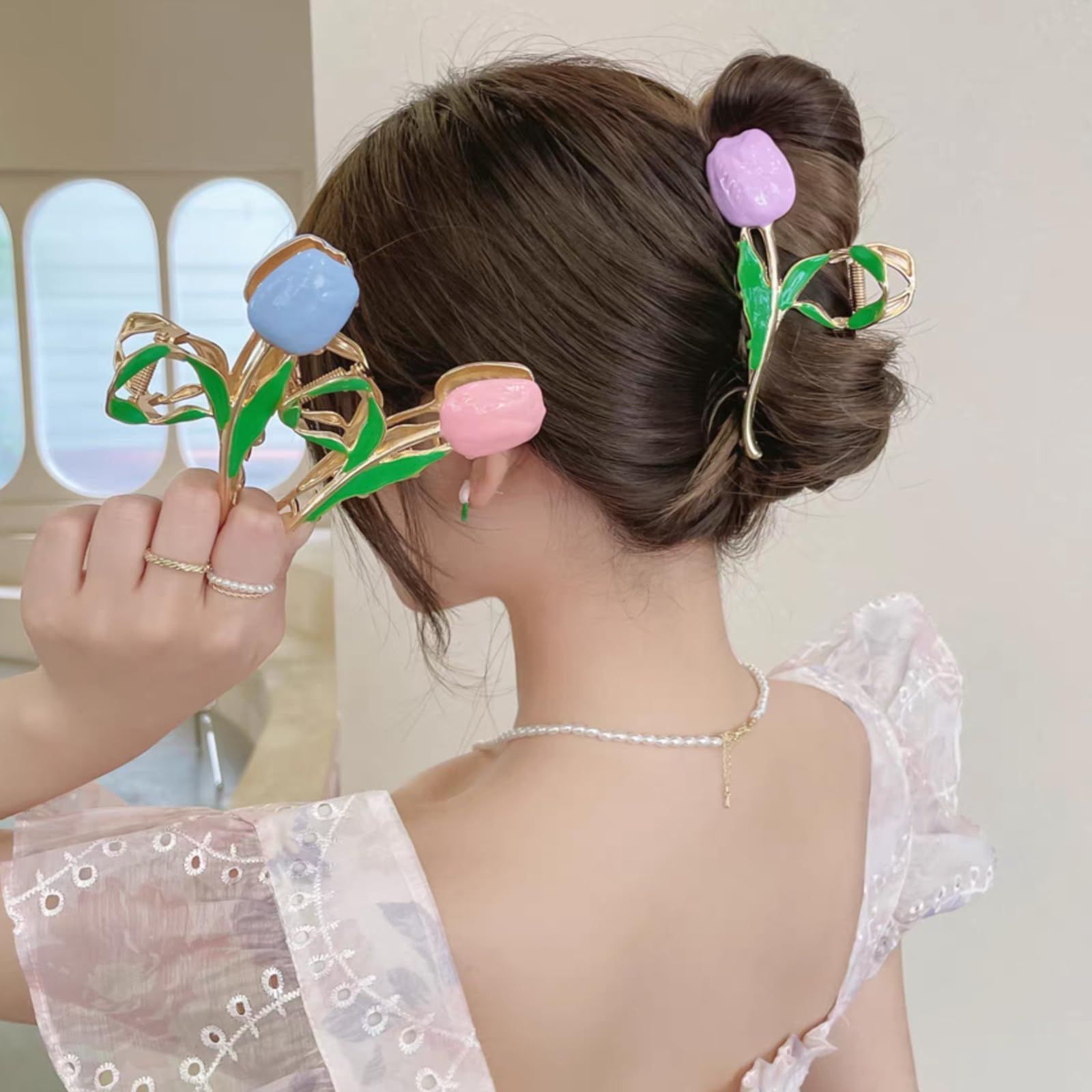 紫のチューリップ