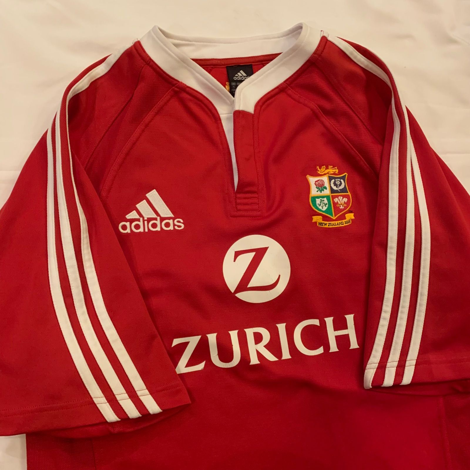 00s adidas “The British and Irish Lions” S/S Rugby Shirt アディダス ブリティッシュ &アイリッシュ・ライオンズ ラガーシャツ ゲームシャツ 半袖 レッド 4XOサイズ ラグビー 刺繍 ZURICH - メルカリ