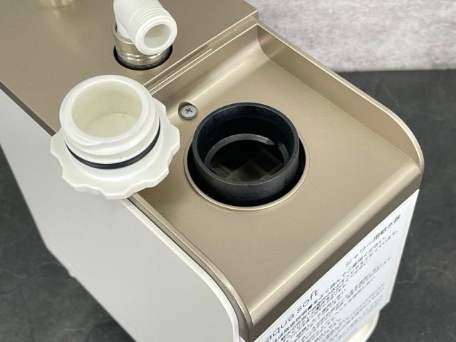 展示品 Housetec aquasoft AQ-S401 【】シャワー用軟水器 ハウステック