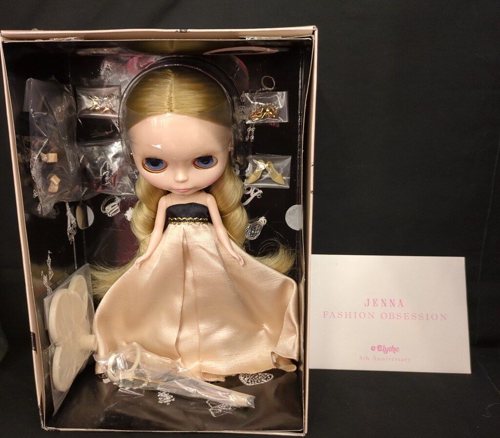 タカラトミー ネオブライス ファッションオブセッションジェンナ シリアルナンバー付