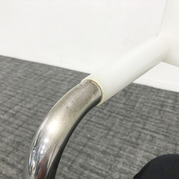 キャスター付