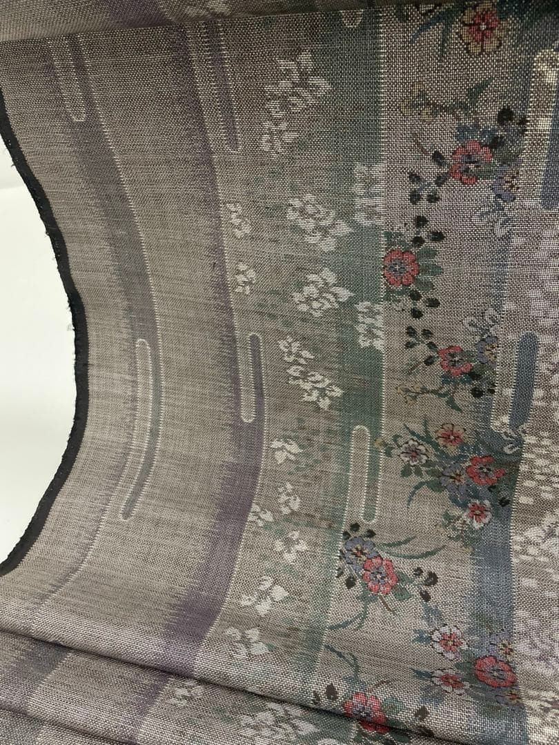 本場奄美大島紬 つばき紬 証紙なし 湯通し済 正絹 反物 - メルカリ