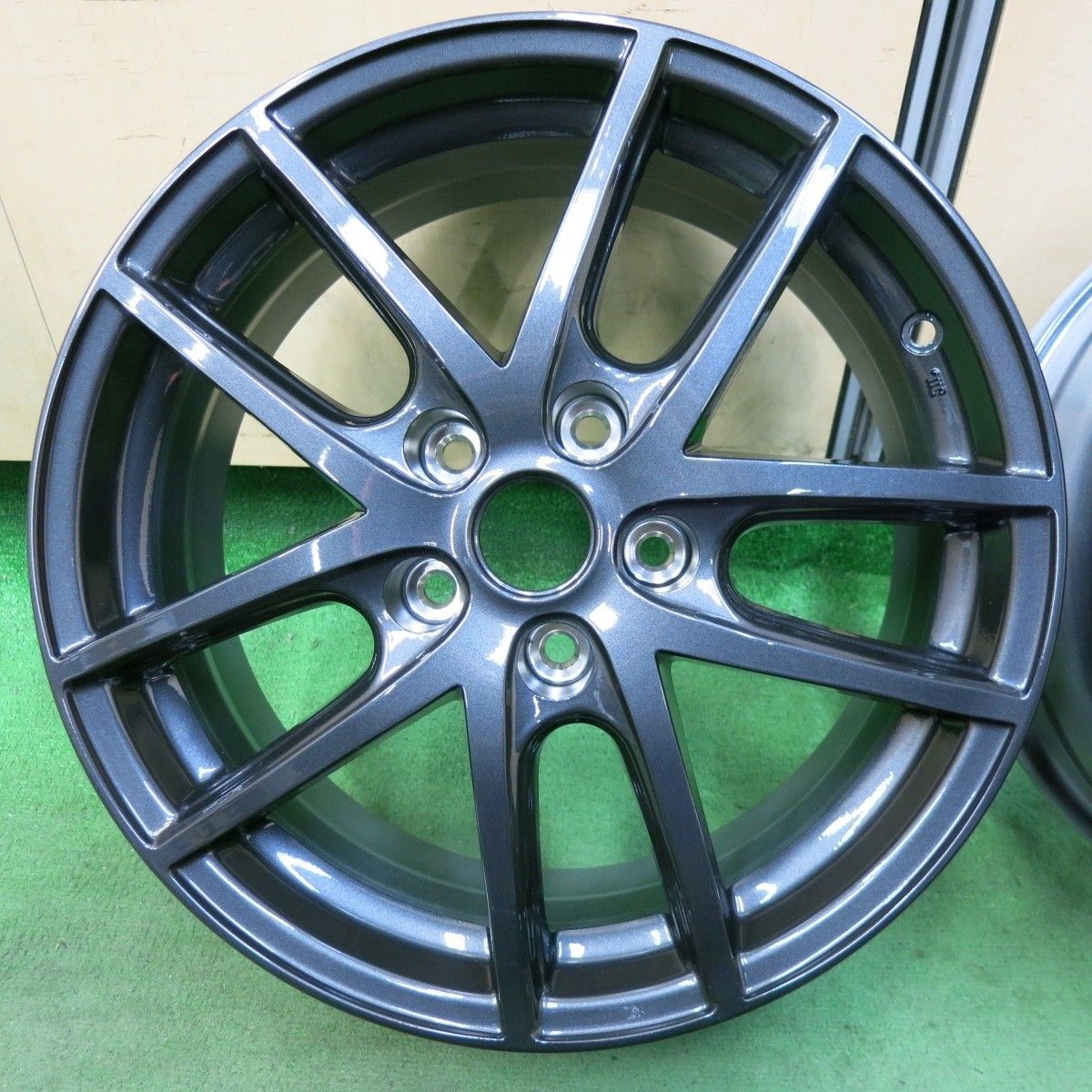 送料無料] 新車外し！付属品付☆日産 純正 キックス OP Estilo