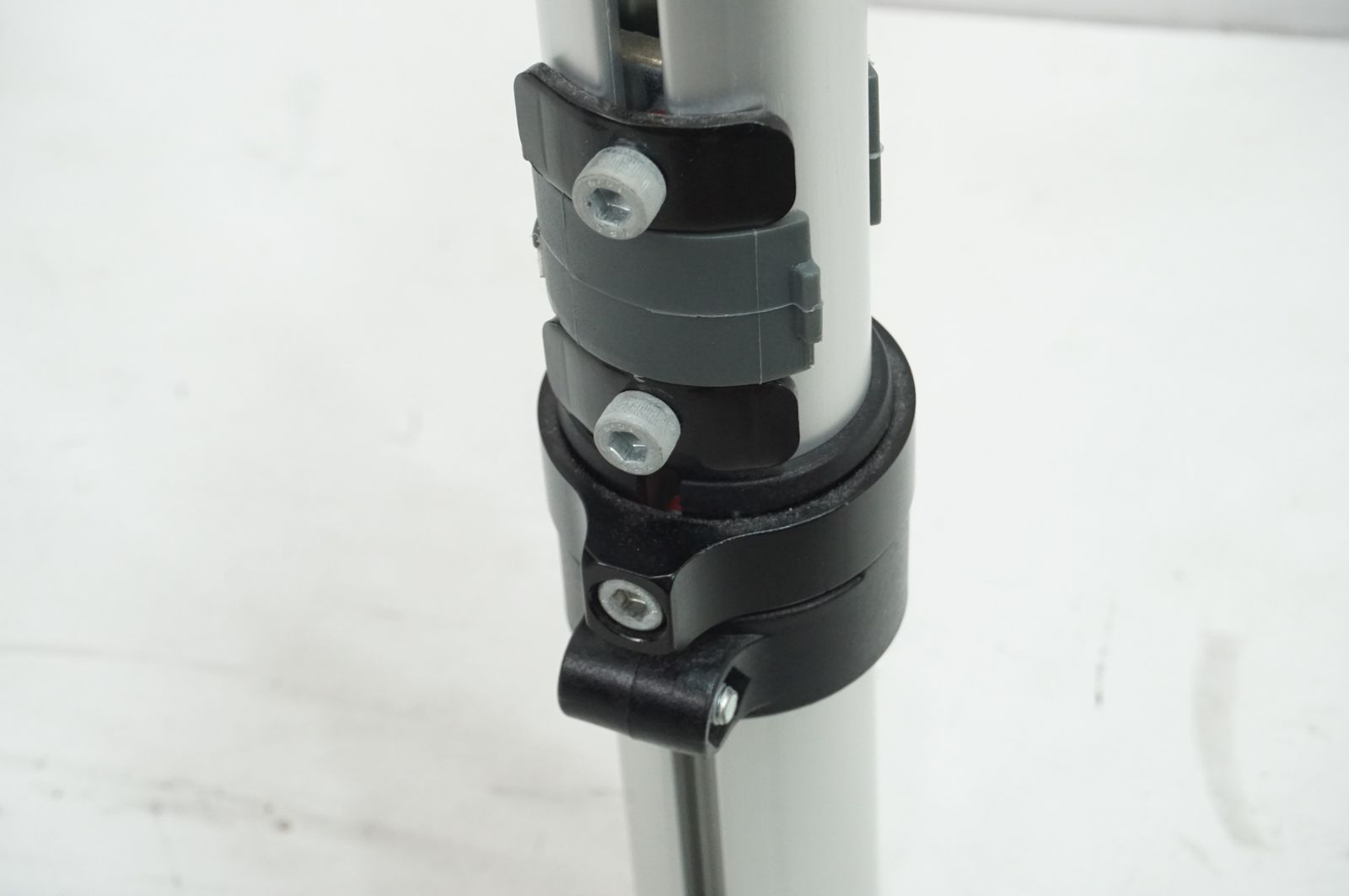 D ディスプレイスタンド