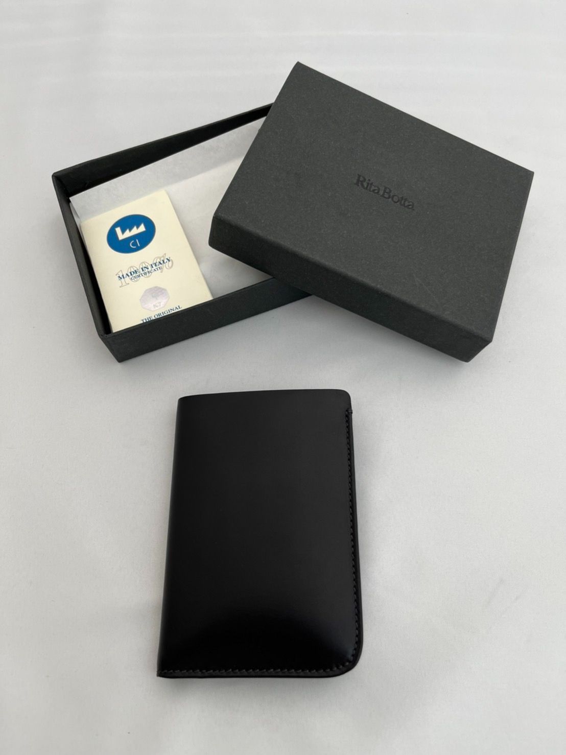 RitaBotta（リタボッタ）長財布￥33000→￥8000 RitaBotta（リタボッタ）長財布