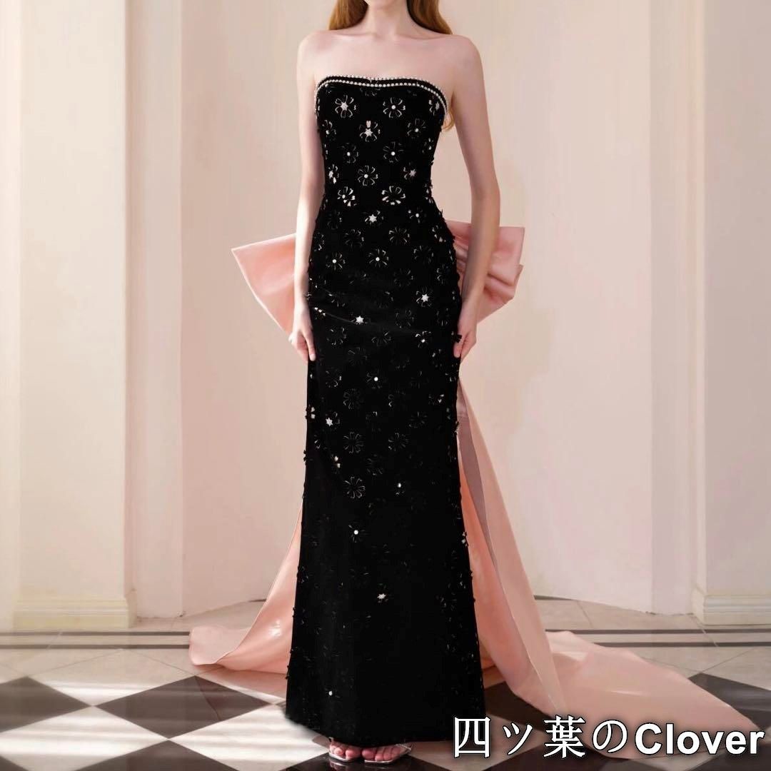 美品・未使用新品】花柄がオシャレなバイカラーのリボン付きベア