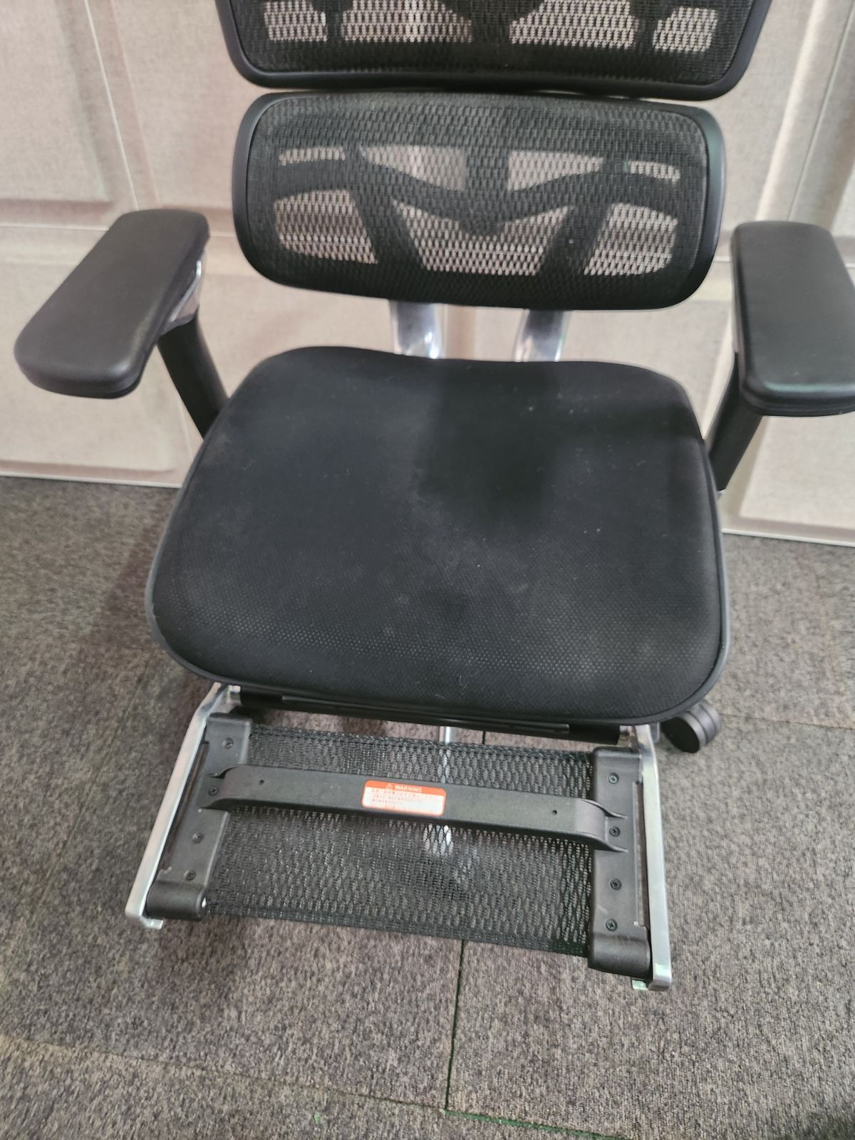 メッシュ チェア