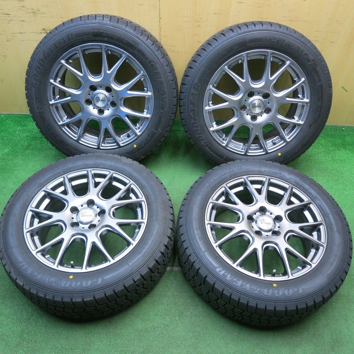 超バリ溝！22年！キレイ！ほぼ10分スタッドレス 225/55R17 グッドイヤー アイスナビ7 Verthandi ヴェルザンディ ヴェルサンディ 17インチ PCD114.3/5H5042704HAス