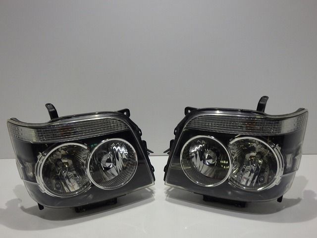 アトレーワゴン ヘッドライト左右 S320G/S330G HID 100-51787 アトレーワゴン ヘッドライト左右 S320G/S330G HID 100-51787