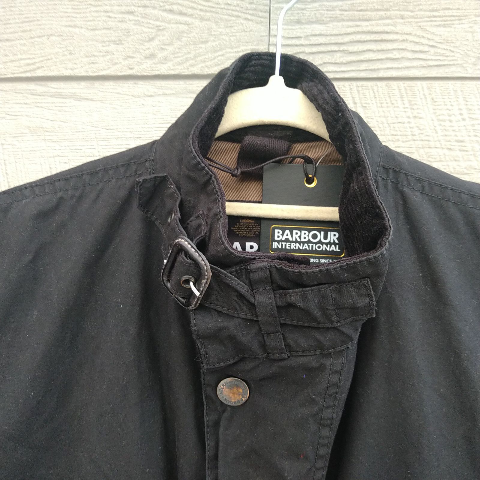 ★モーターサイクルジャケット★ ベルト付き バブアー インターナショナル BARBOUR INTERNATIONAL 2クラウン 2ワラント  2クレスト 新品