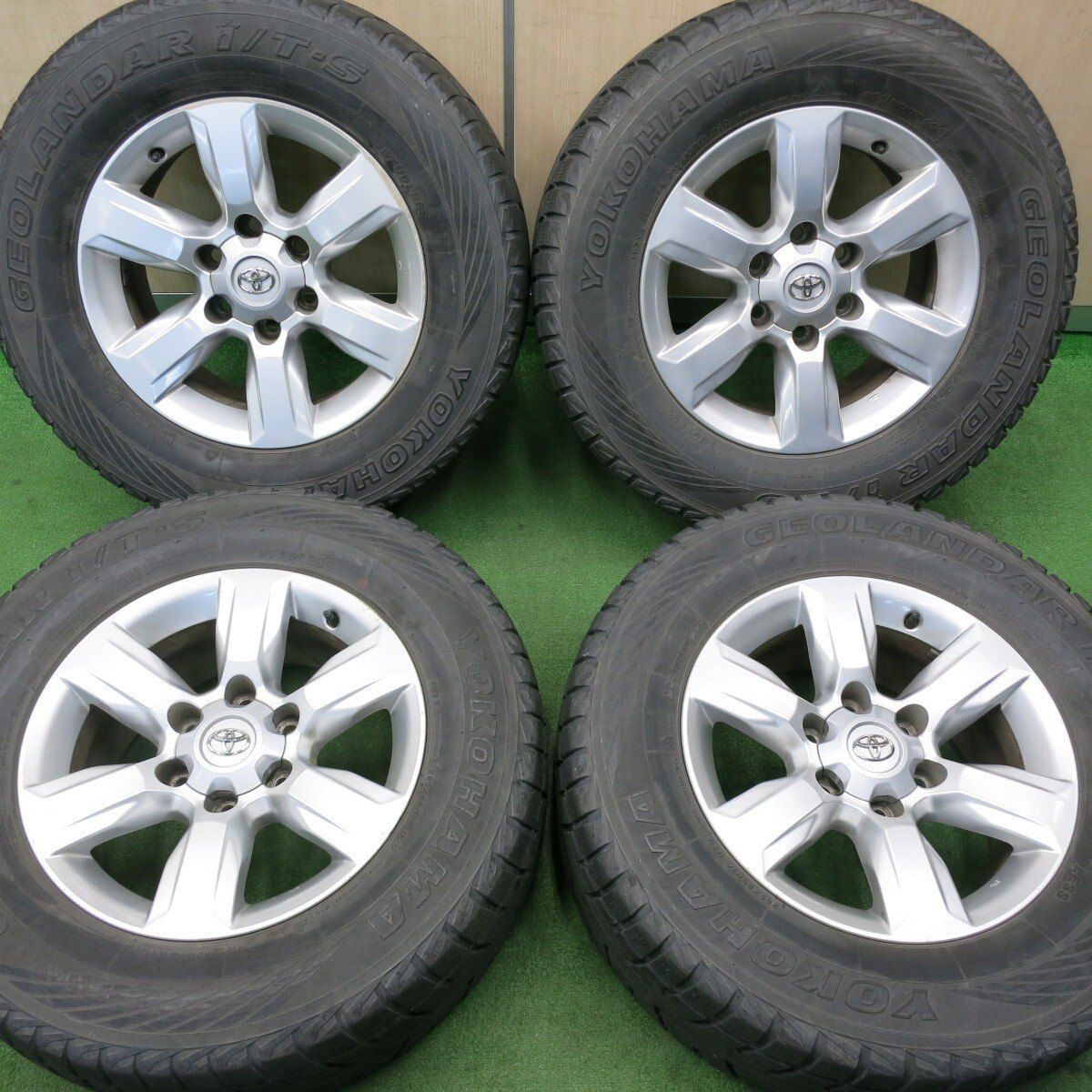 バリ山 2022年製 ヨコハマ スタッドレス 265/65R17 150系プラド バリ溝！8.5分☆トヨタ 150系 ランクル プラド 純正 265/65R17
