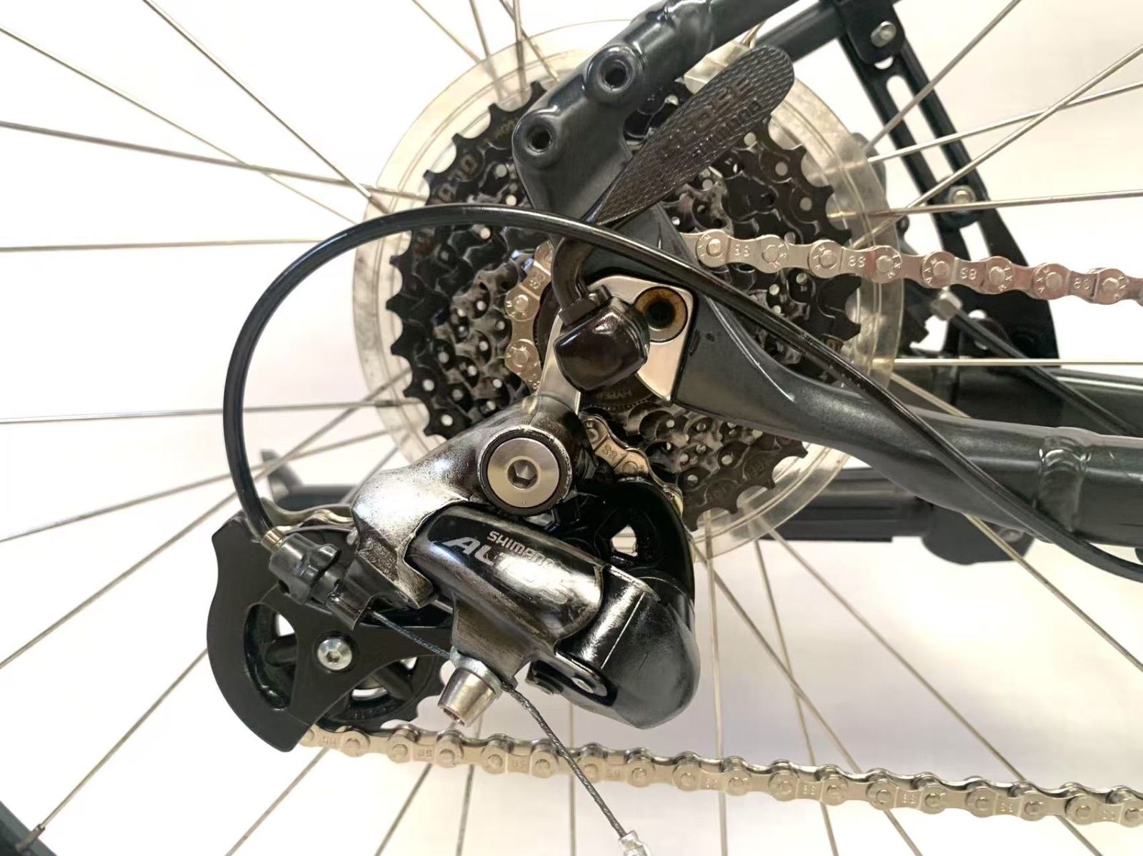 超軽量12.4キロ SHIMANO