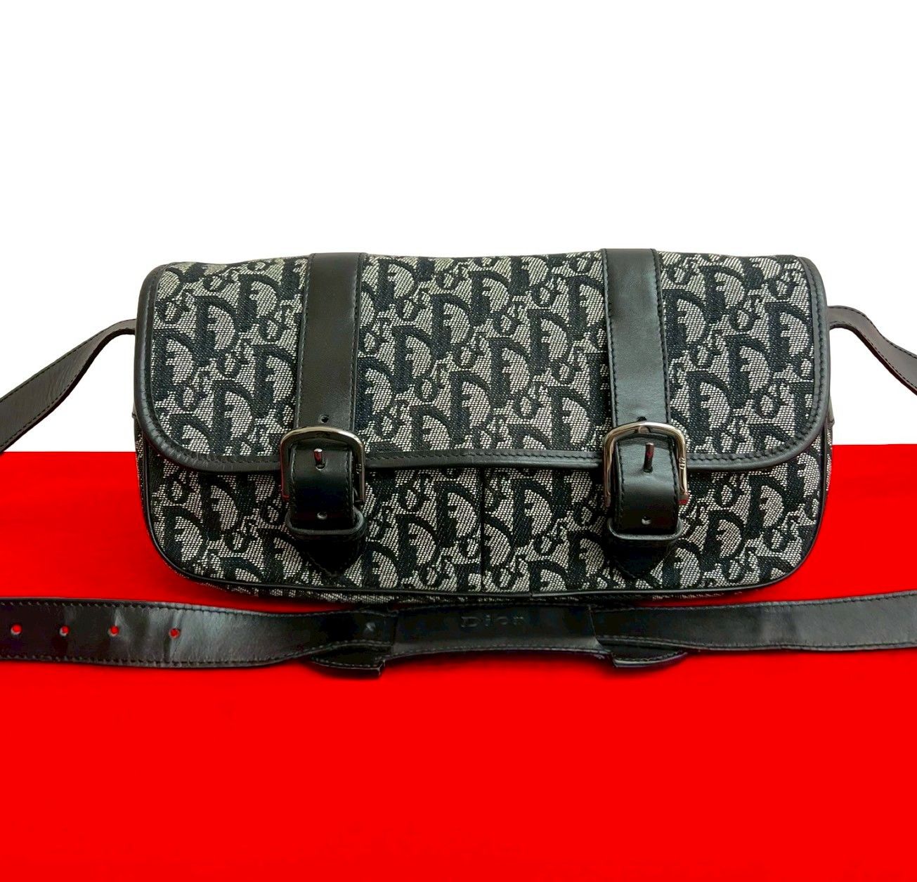 【極美品】ディオールDior トロッター柄ポーチ 新品チェーンショルダー 極美品】クリスチャンディオール トロッター チェーン ショルダー