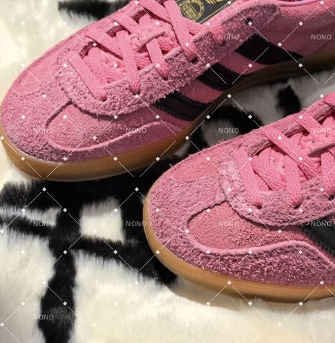 adidas アディダス