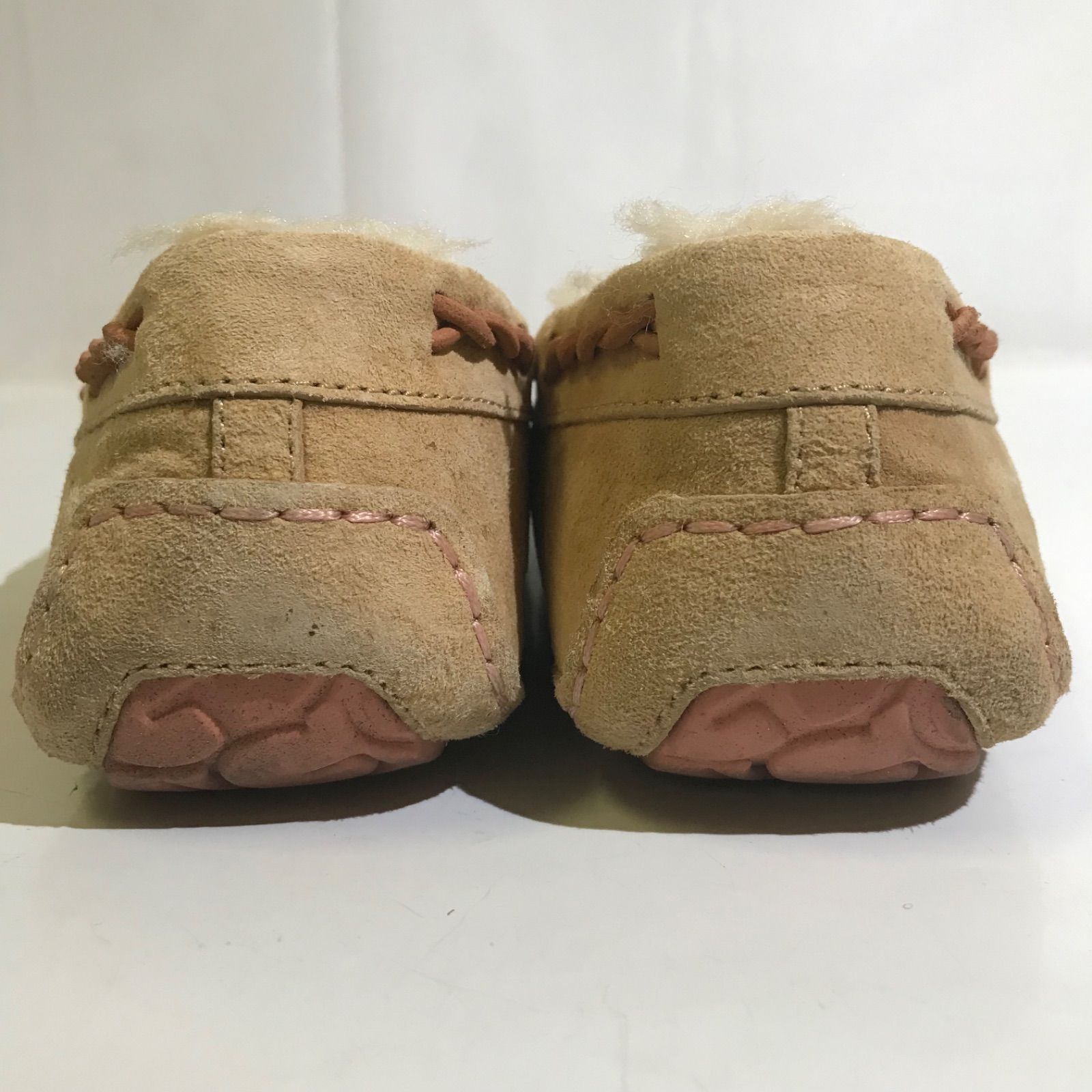 新品未使用 UGG ベージュ スリッパ 24cm 中古・古着通販】UGG (アグ