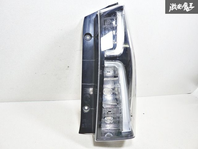 ダイハツ タントカスタムLA65S左右テールライト KOITO220-69075 DAIHATSU ダイハツ 純正 LA650S LA660S タント カスタム テール