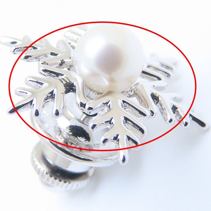 美品✨MIKIMOTO✨パール7珠 ピンブローチ　シルバー　雪の結晶 美品✨MIKIMOTO✨パール7珠 ピンブローチ シルバー 雪の結晶