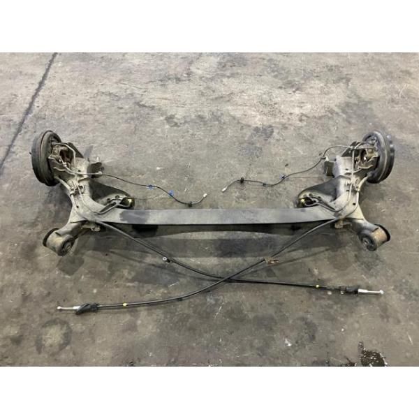 フィットシャトル GG8 リアアクスルビーム 15X 4WD 42100-TF6-030  