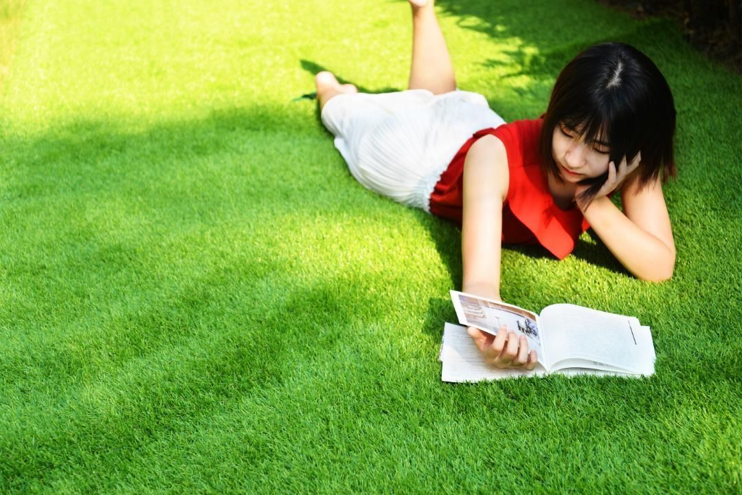 人工芝 ロール 2m×10m 芝丈35mm ピン42本 4色立体感 透水穴 青緑 人工芝 ロール2m×10m芝丈35mmピン42本つき4色立体