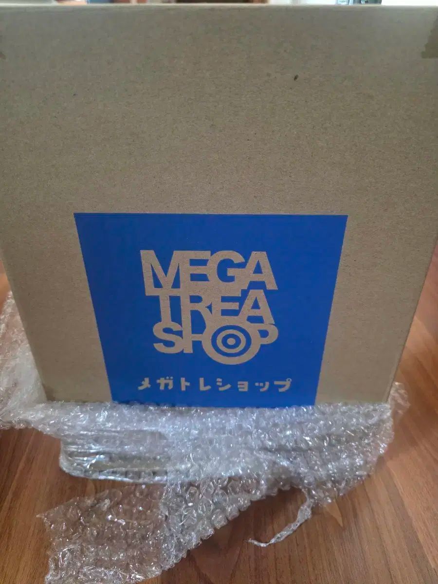 ONE PIECE ワンピース P O フチトラ 売ります