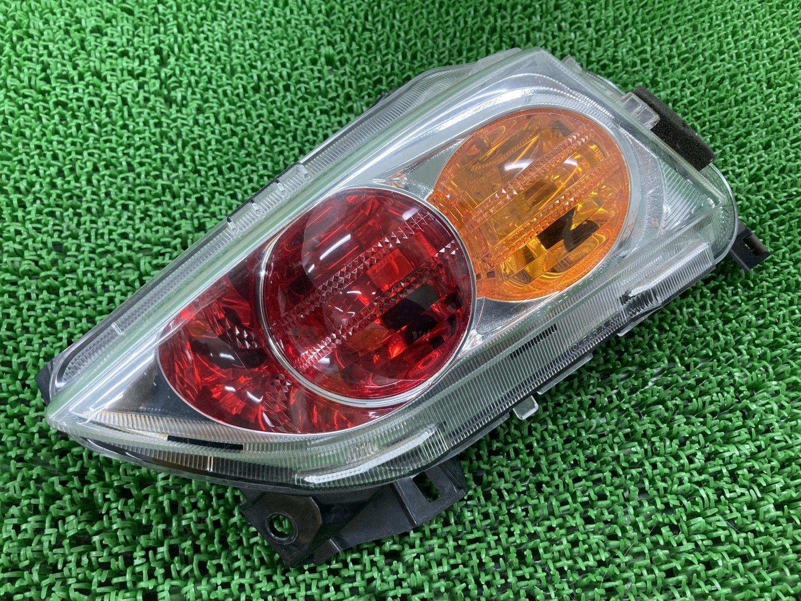フォルツァZ テールランプ 右 P7575 MF10-1003*** ホンダ 純正 バイク