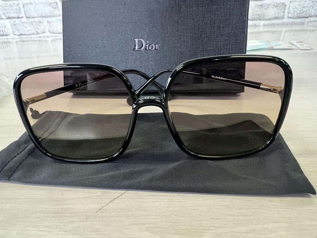 Christian Dior スクエアサングラス BTS ジミン着用 新品 E4101 R8833 - メルカリ