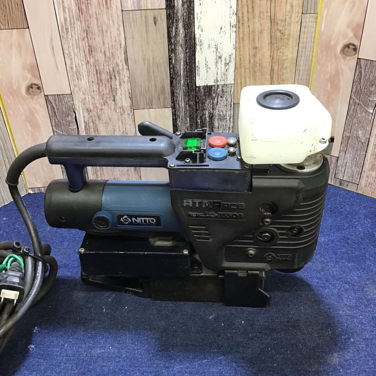 アトラエース LO－355OA 明るけれ