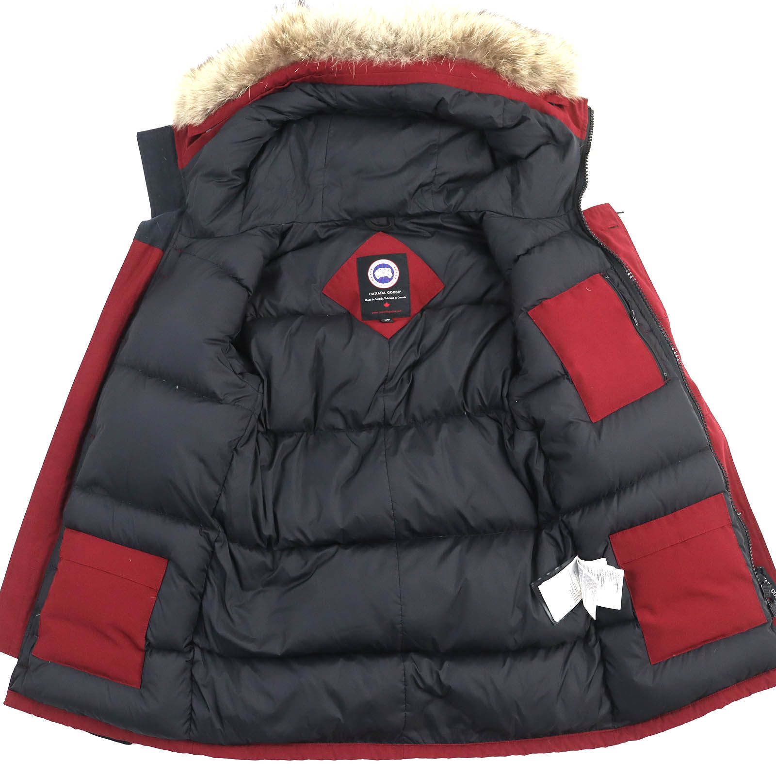 良品△CANADA GOOSE カナダグース 3426MA CHATEAU シャトー ロゴワッペン ファーフーデッド ダウンジャケット レッド系 S  （日本サイズM相当） カナダ製 正規品 メンズ - メルカリ