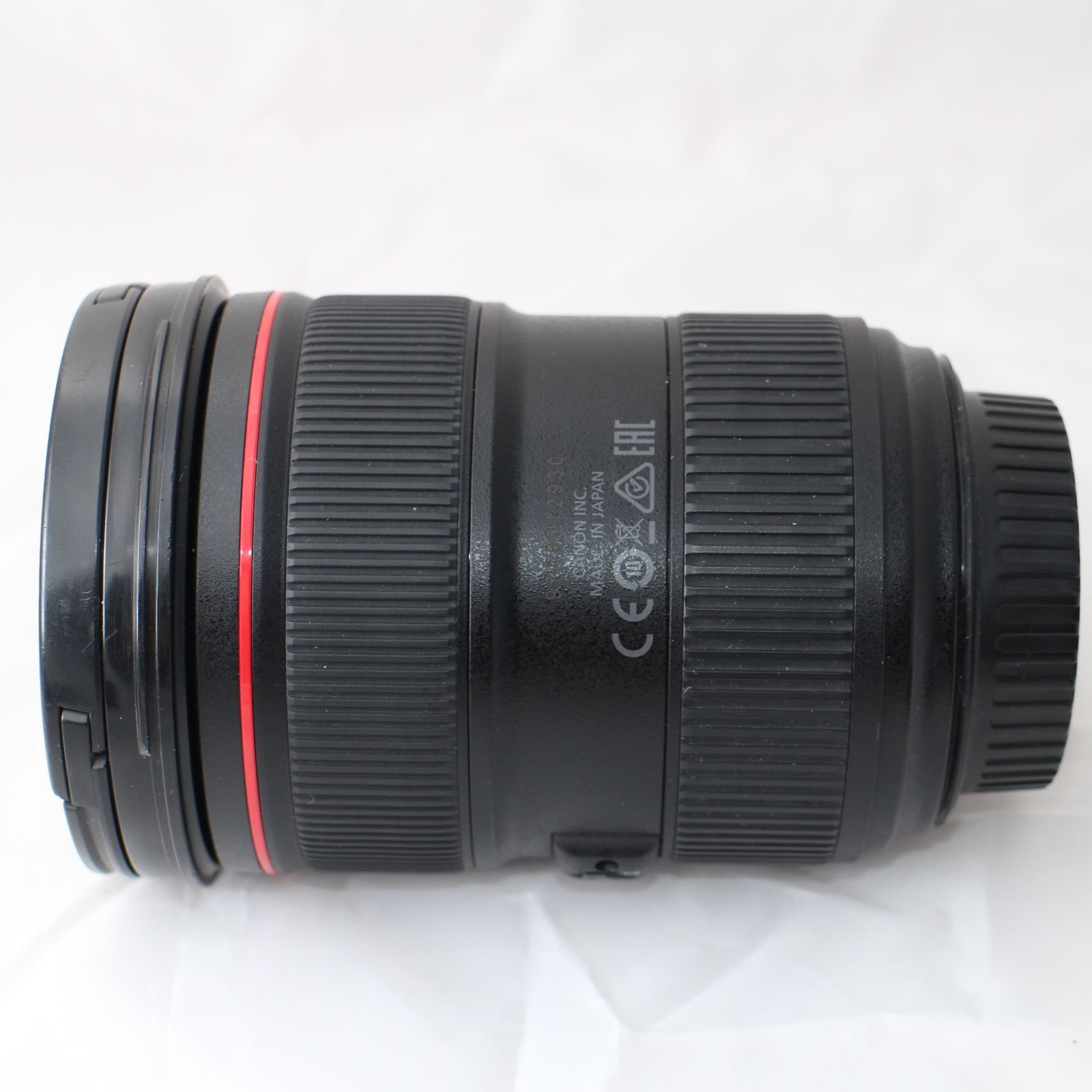 標準ズームレンズ EF24-70mm
