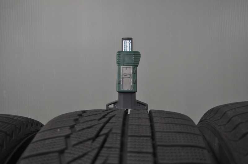 バリ山 スタッドレスタイヤ 製 215 55 R17 17×7J 50 5H PCD114 ACR50W エスティマ アエラス Winter i cept iZ2 s020823K TRITUETUBI_COM