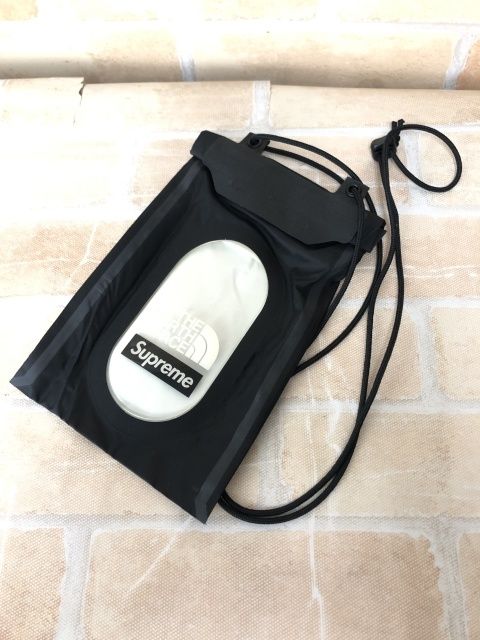 SUPREME シュプリーム ×THE NORTH FACE 21SS Neck Pouch ブラック ナイロン100％ 111426199