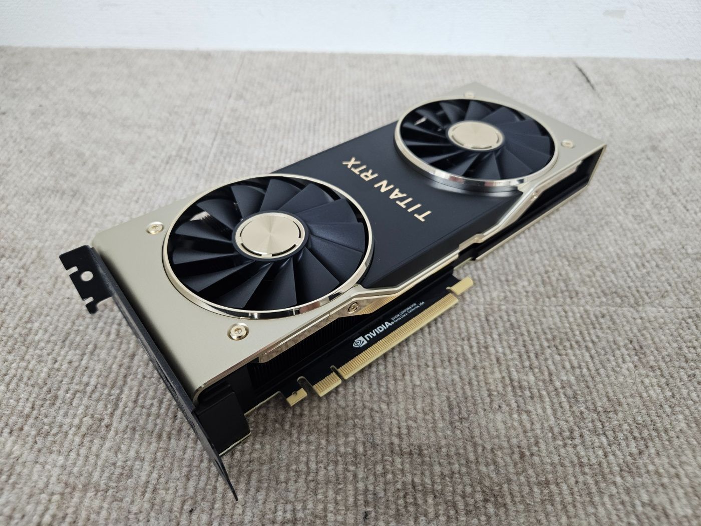 NVIDIA TITAN RTX Graphics Card グラフィックスカード 24GB 送料無料 動作確認 - メルカリ