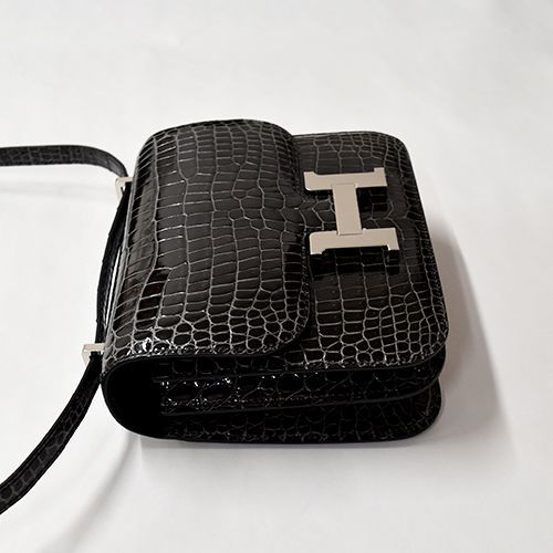美品　HERMES　エルメス　コンスタンス　クロコ　ベルト　ポロサス 希少・美品☆エルメス コンスタンスH ベルト クロコ ポロサス 赤