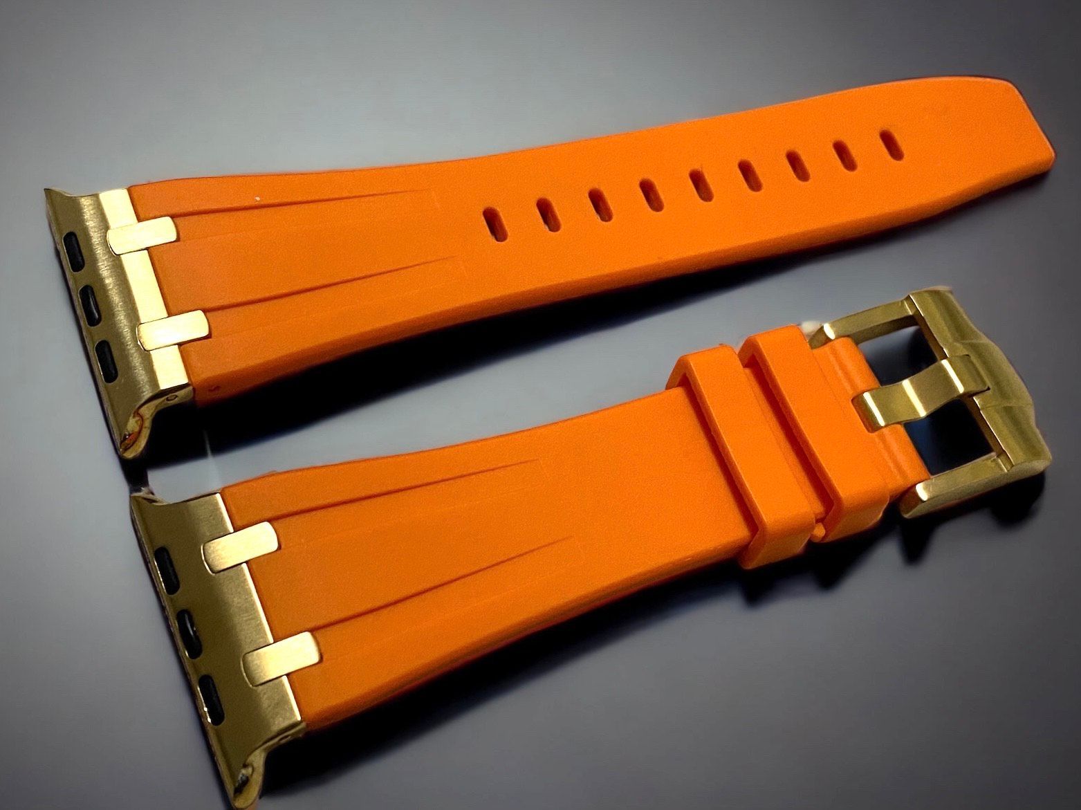 オレンジゴールド Apple Watch バンド ラバーベルト ステンレス316L メンズ レディース スポーツ 49mm45mm44mm42mm41mm40mm38mm